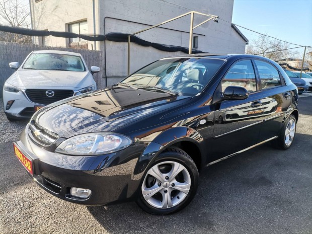 Chevrolet Lacetti 1.4 16V Elite AC M.o.-i! 65eK...