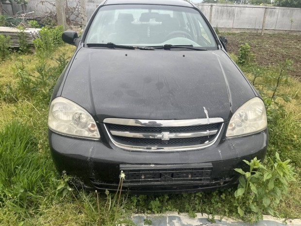 Chevrolet Lacetti 1.4b,sedan alkatrészek