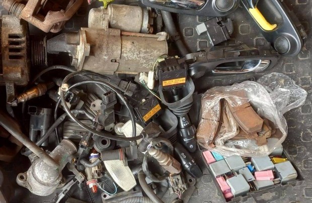 Chevrolet Lacetti 1.6 apr�s�gok elad�k