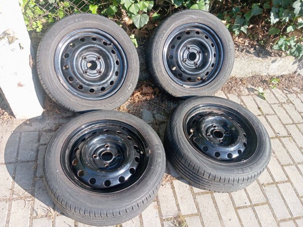 Chevrolet Lacetti Nubira 4x114,3 felnik 195/55R15 nyri gumikkal