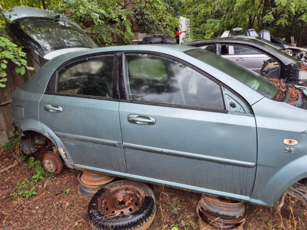 Chevrolet Lacetti Oldal ajtk (5 ajts, Sedan s Kombihoz)