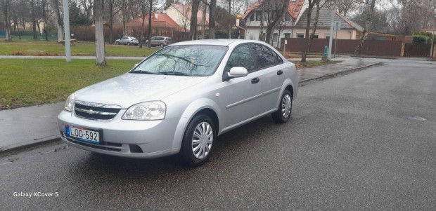 Chevrolet Lacetti Sedan 1.4 16V Plus 124 ezer k...