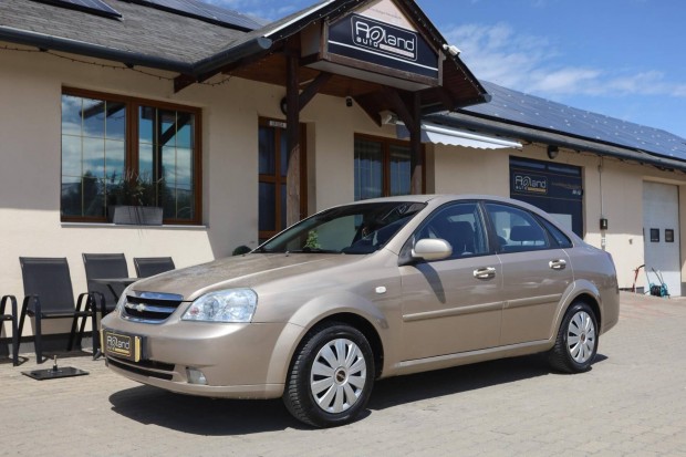 Chevrolet Lacetti Sedan 1.6 16V Elite AC Mo-i -...