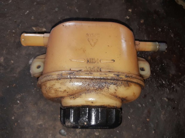 Chevrolet Lacetti Szerv� Olaj Tart�ly