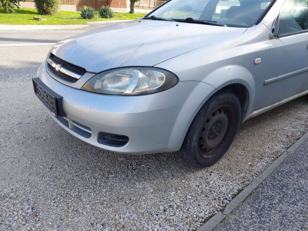 Chevrolet Lacetti motorhztet