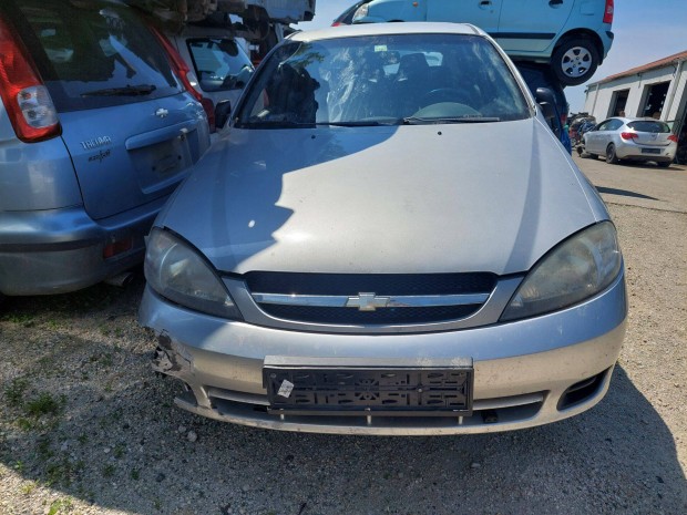 Chevrolet Lacetti motorháztető