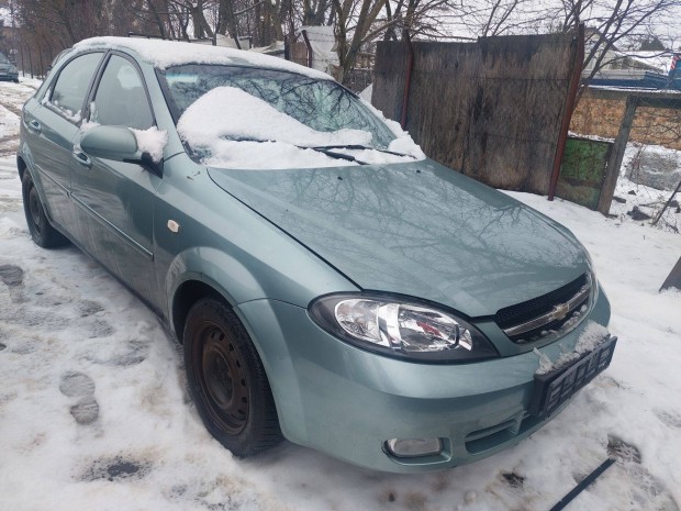 Chevrolet Lachetti karossz�ria elemei F14D