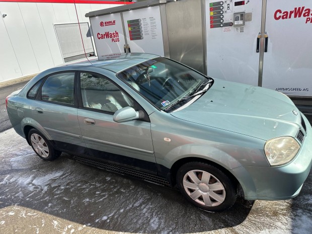 Chevrolet Nubira J150
