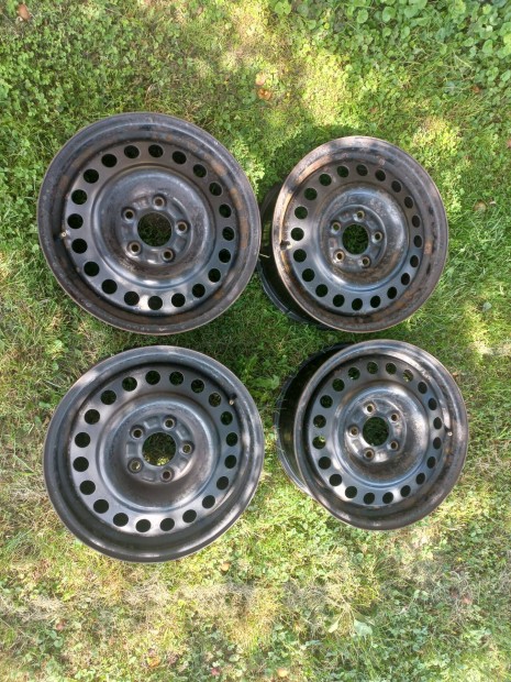Chevrolet,Opel acél felni 5x115 16 colos