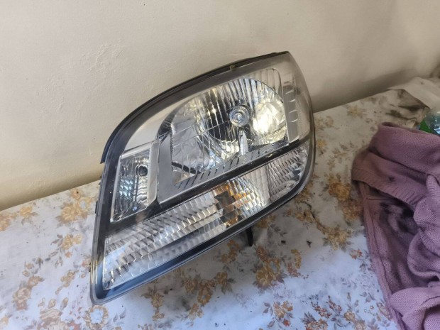 Chevrolet Orlando jobb , bal els� f�nysz�r�