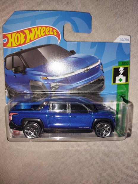 Chevrolet Silverado EV RST Matchbox Match Box Hot Wheels kisaut e-aut