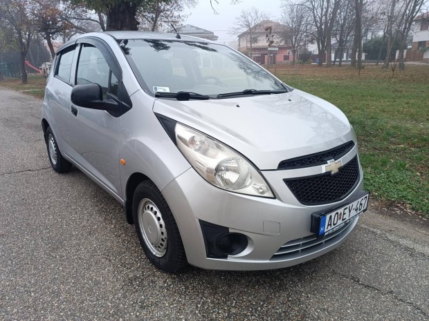 Chevrolet Spark 1.0 LS Plus