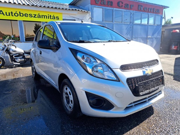 Chevrolet Spark 1.0 LT J�ghideg klima. 5 litere...