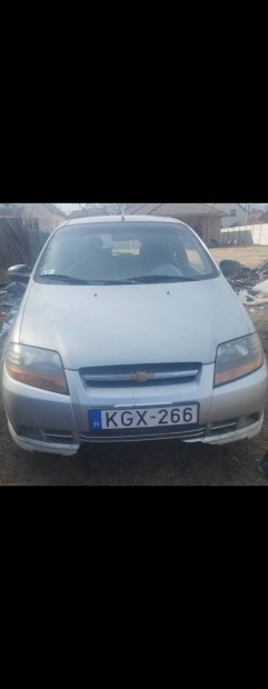 Chevrolet aveo 1.2 bontdik  kivl motorral