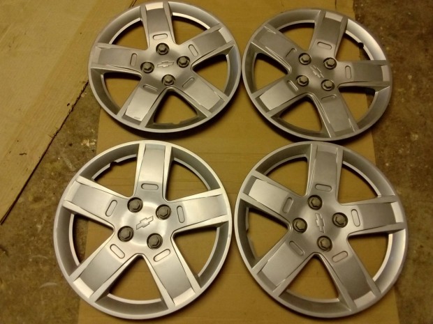 Chevrolet d�szt�rcsa garnit�ra 15 "- os