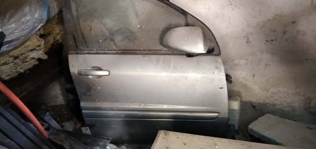 Chevrolet equinox jobb elaső komplet ajtó eladó