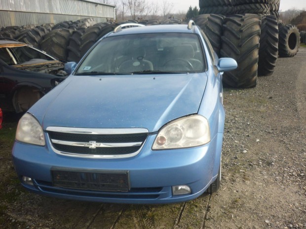 Chevrolet lacetti alkatr�szek