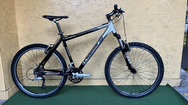 Cheyenne fy 2500 mtb minsgi alkatrszekkel