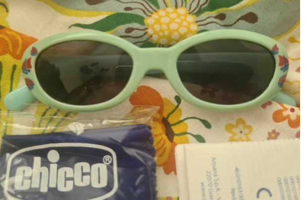 Chicco Baby 0+ fiús baba napszemüveg