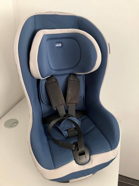 Chicco Go-ONE Isofix autsls, gyerekls 9-18kg