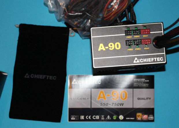 Chieftec A-90 GDP-750C 750W moduláris tápegység, garanciás