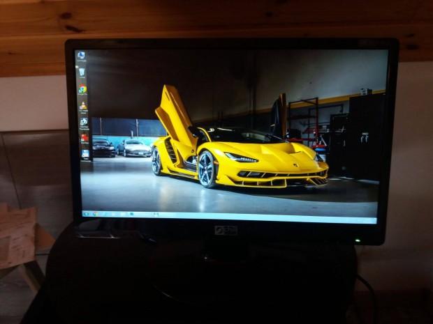 Chili Geren 22" Led monitor ingyen kiszlltssal elad