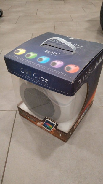 Chill Cube Bluetooth hangszr MNC hordozhat sznesen vilgt