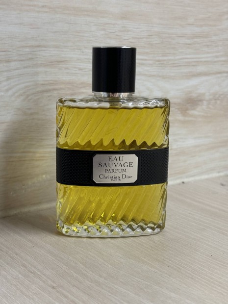 Christian Dior Eau Sauvage parfm elad