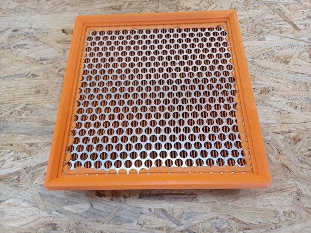 Chrysler 300 C (2005-2010) Leveg�sz�r�