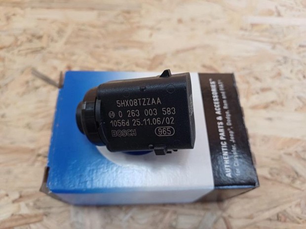 Chrysler 300 C (2005-2012) Tolat�radar �rz�kel�