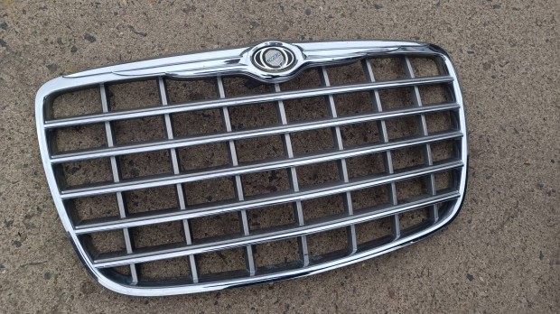 Chrysler 300c gy�ri bontott els� diszracs