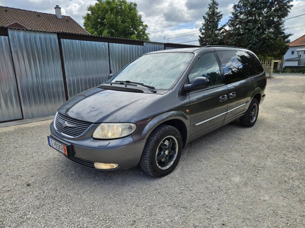 Chrysler GRAND Voyager 2.5 CRD Limited (7 szemé...