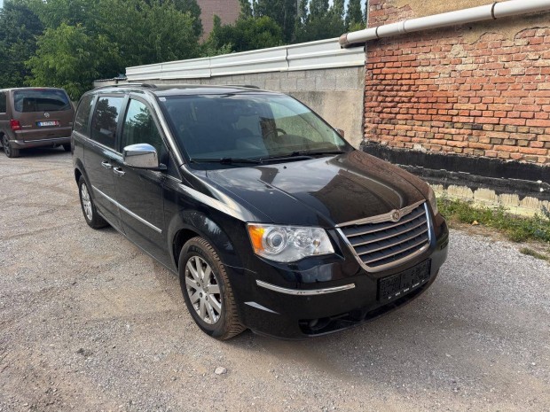 Chrysler GRAND Voyager 2.8 CRD Limited (Automat...