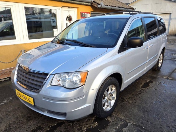 Chrysler GRAND Voyager 2.8 CRD Limited (Automat...