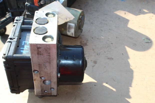 Chrysler PT Cruiser 1999-2002 2.2 ABS kocka P05273138AA (147)