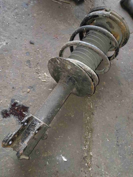 Chrysler PT Cruiser Jobb Els� Leng�scsillap�t� + Rug�