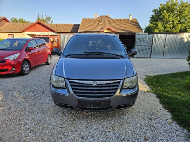 Chrysler Voyager 2.5 CRD SE (7 személyes )