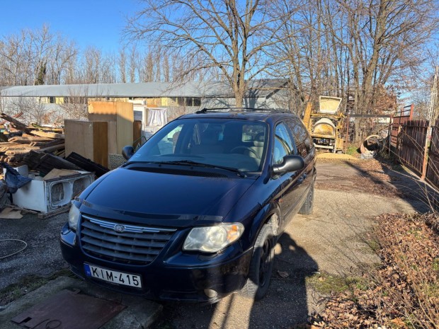 Chrysler Voyager 2.8 crd elado