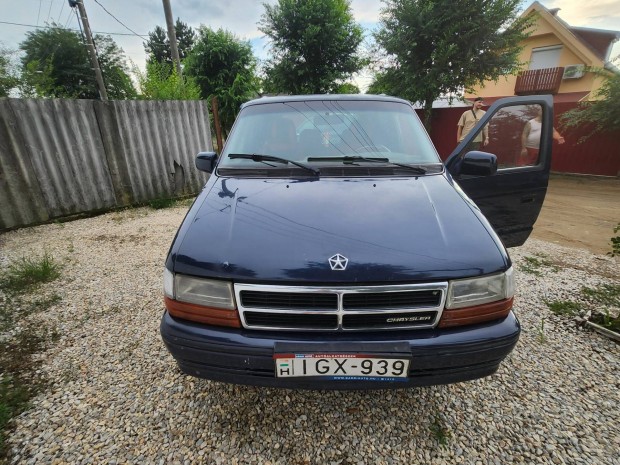 Chrysler Voyager Grand2.5 TD SE (7 személyes )