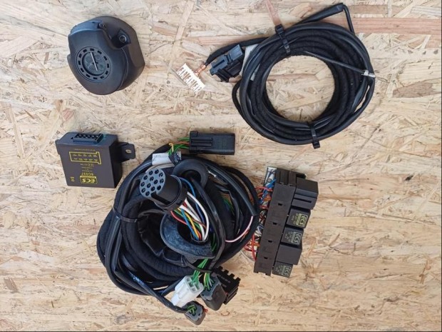 Chrysler Voyager (2002-2008) Vonóhorog Elektronika Új