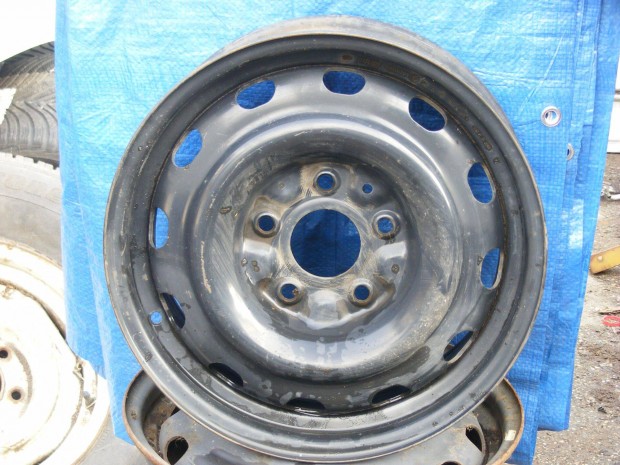 Chrysler Voyager, Dodge Caravan16 colos felni