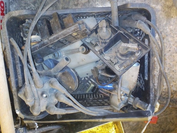 Chrysler Voyager megmaradt alkatrszei