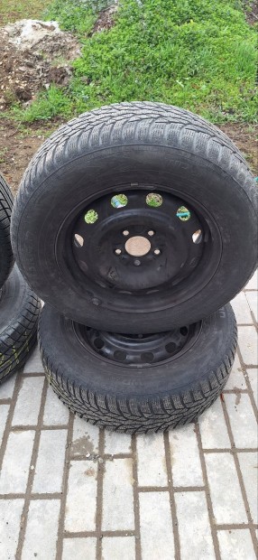 Chrysler Voyager téli kerekek eladóak