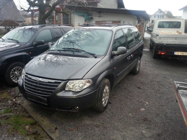 Chrysler voyager 2.8 crd bontdik!