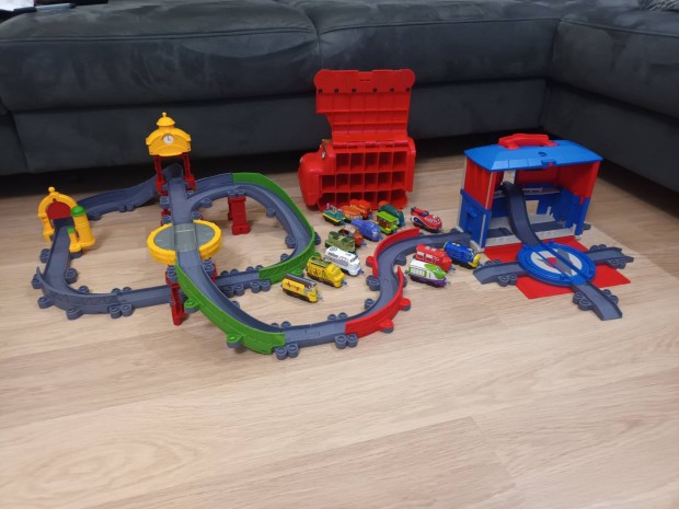 Chuggington szett reg vros + fhadiszlls + 15 vonat