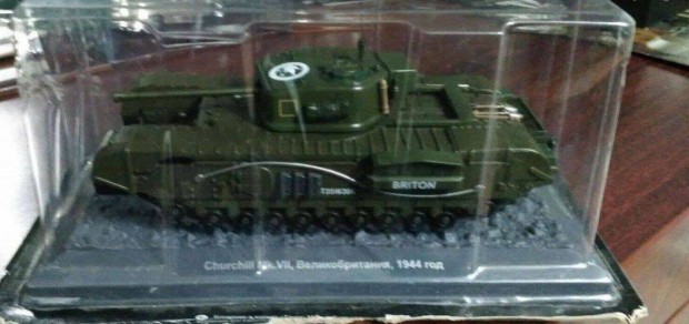 Churchill Mk.VII tank kisauto modell 1/43 Elad