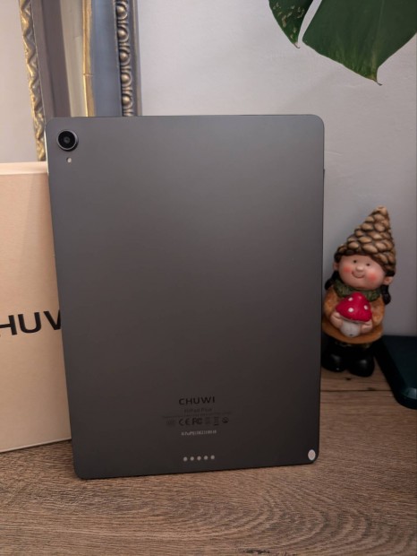 Chuwi hipad plus tablet