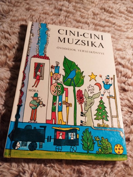 Cini-Cini Muzsika Könyv (Pár firka van benne )