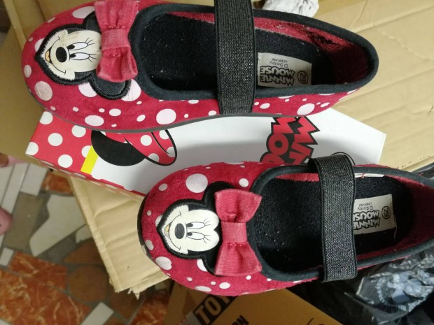 Cip 29-es mretben Minnie Mouse gyermek