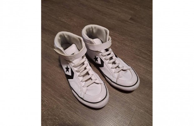 Cip, fi, Converse, 38,5, Bp. 2. ker